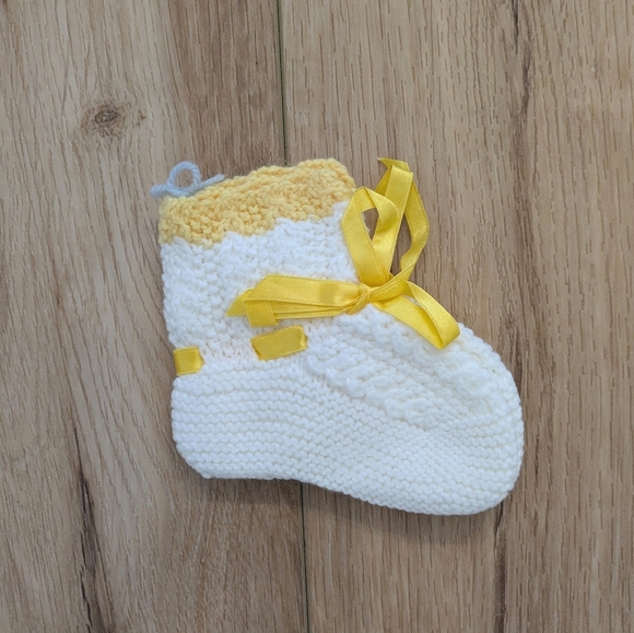 Knit Baby Booties In White & Yellow - Picture 2 of 4